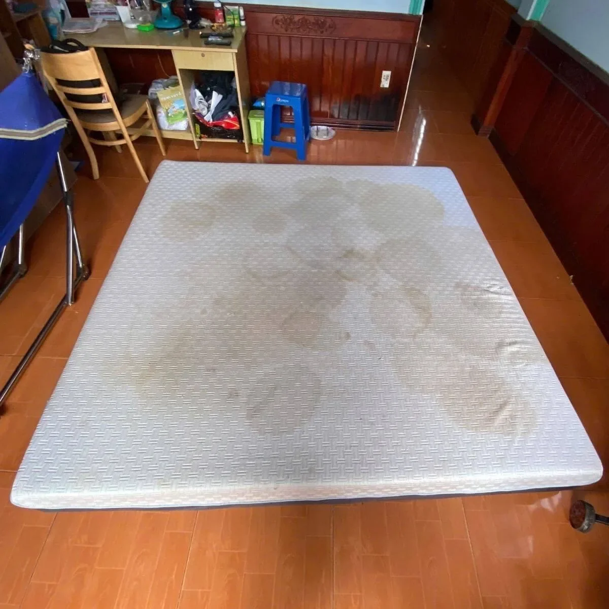 Trước khi vệ sinh 2